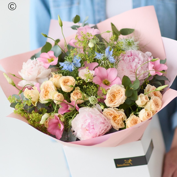 Peony Handtied