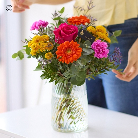 Ribbed Pattern Vase